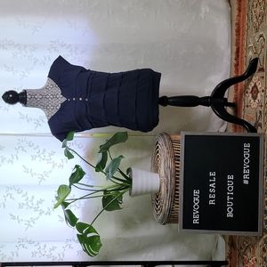 🌻Buttoned Tierd Tee